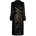 Schwarzer Kunstleder-Trenchcoat mit goldfarbenen Knöpfen